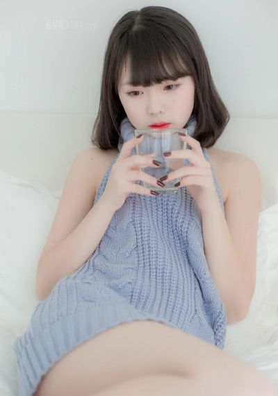 迷人的女保姆_1080在线观看完整版