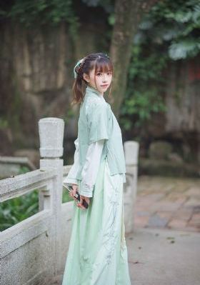 中文字幕在线免费观看视频_HD高清视频播放