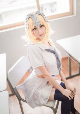 诱人的女老板4中文字幕_BD韩语高清电影在线